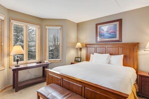 4 bedrooms, Internet, bed sheets