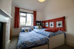 2 chambres, Wi-Fi gratuit, draps fournis