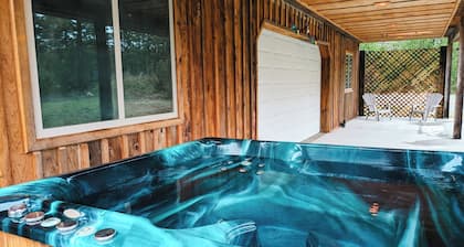 Quirky Farm Stay - 2 Bedrooms - Hot tub