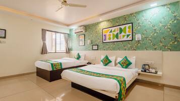 Premium Double Room | Desk, iron/ironing board