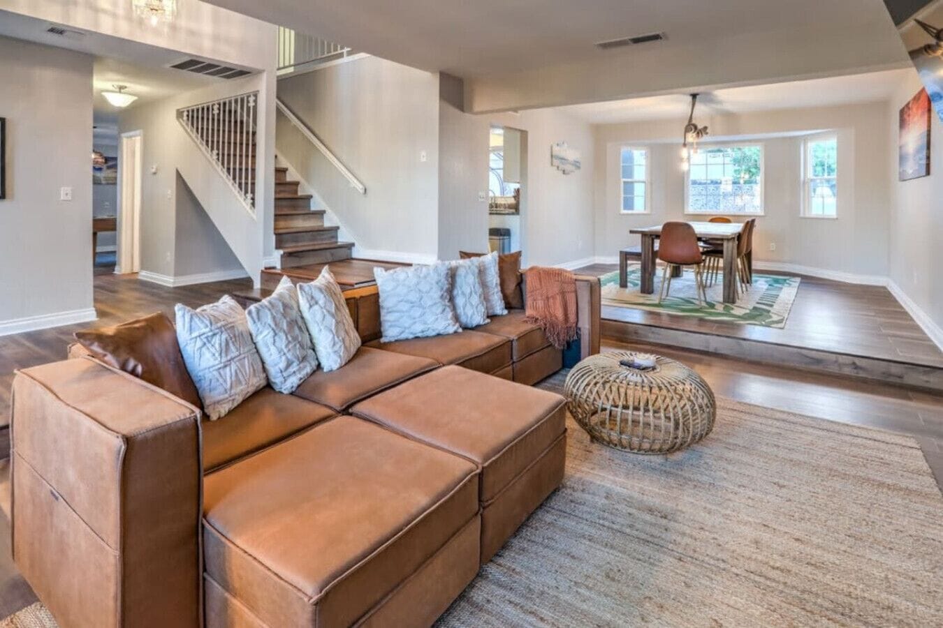 TV, fireplace, stereo