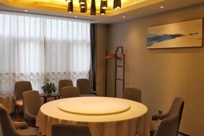 Restaurant - Donghu Hotel (Yichun)