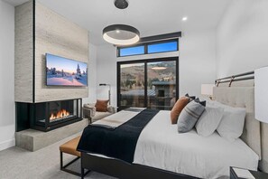 5 chambres, fer et planche à repasser, lit parapluie, Wi-Fi