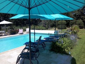 Piscine extérieure, piscine chauffée