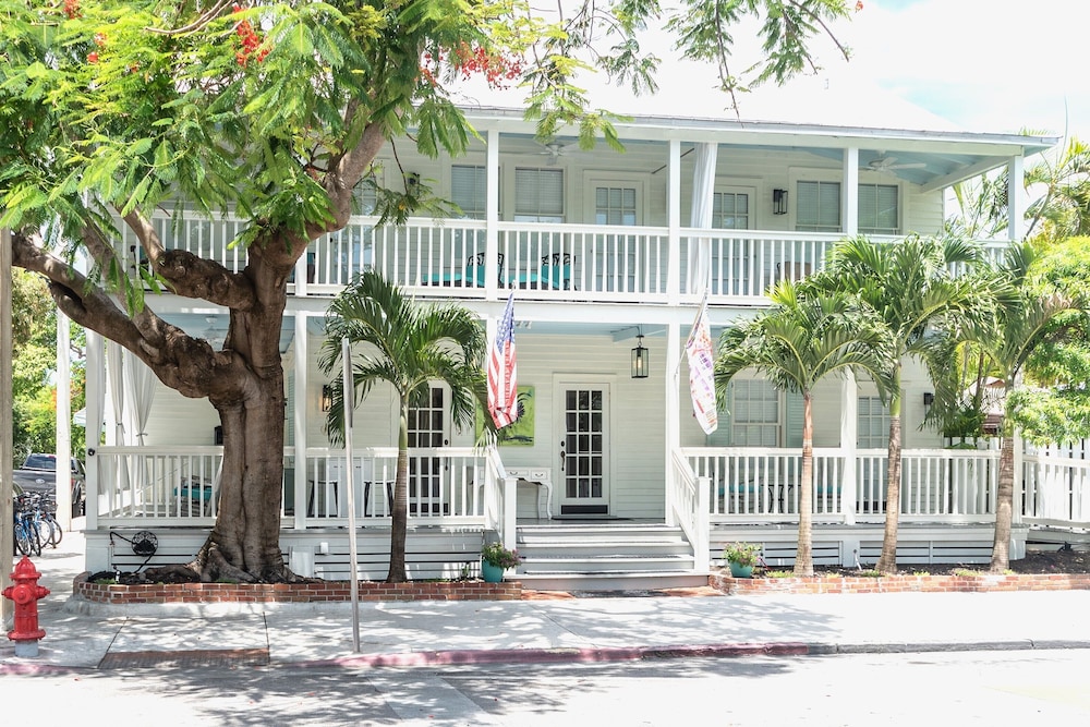 The Porch on Frances image