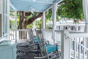 Exterior - The Porch on Frances Inn (Key West)