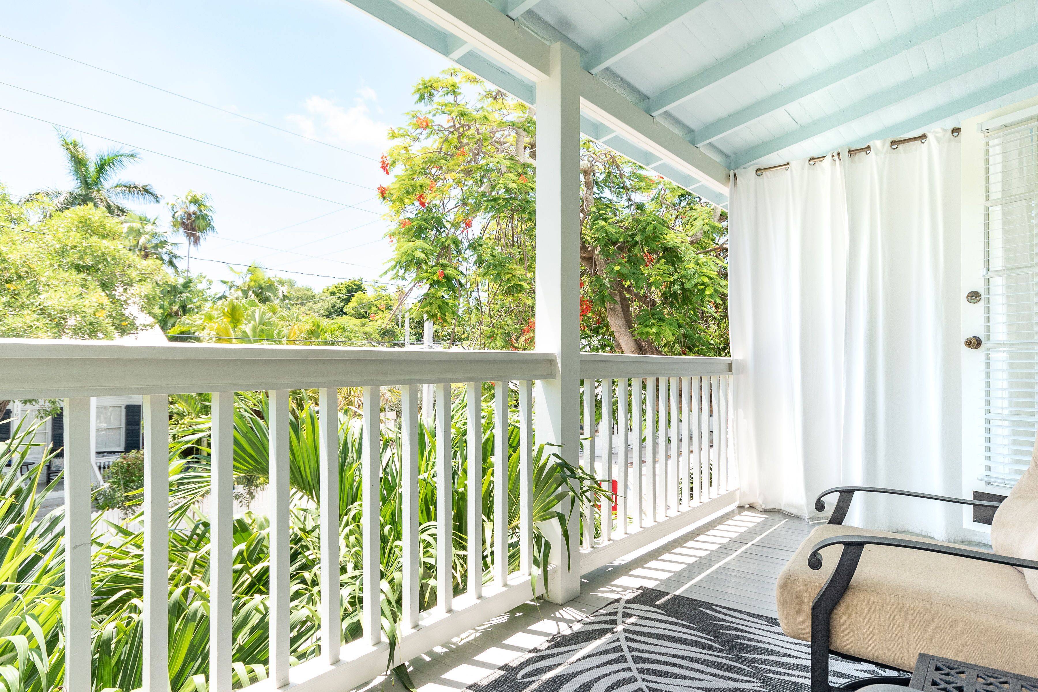 King Room with Balcony #5 | Balcony