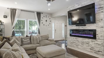 Smart TV, fireplace, stereo, computer monitors