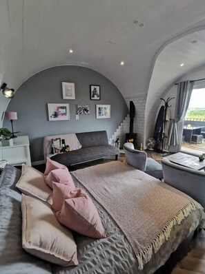 1 bedroom