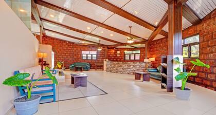 Treebo Vhyomaan Resort