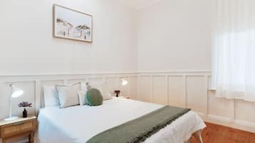 3 bedrooms, iron/ironing board, travel cot, WiFi