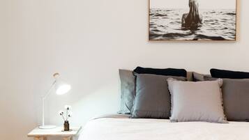 3 bedrooms, iron/ironing board, travel crib, WiFi