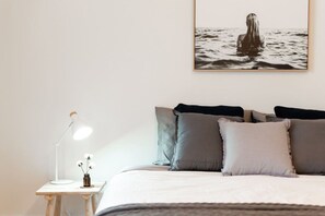 3 bedrooms, iron/ironing board, travel cot, WiFi