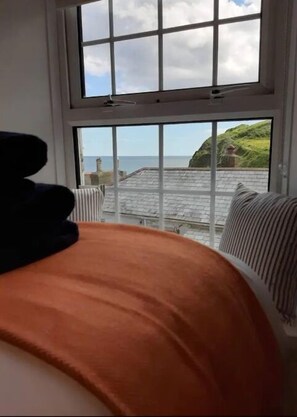 2 bedrooms, WiFi - Cosycot, Beautiful Fisherman's Cottage By The Sea (Gorran Haven)