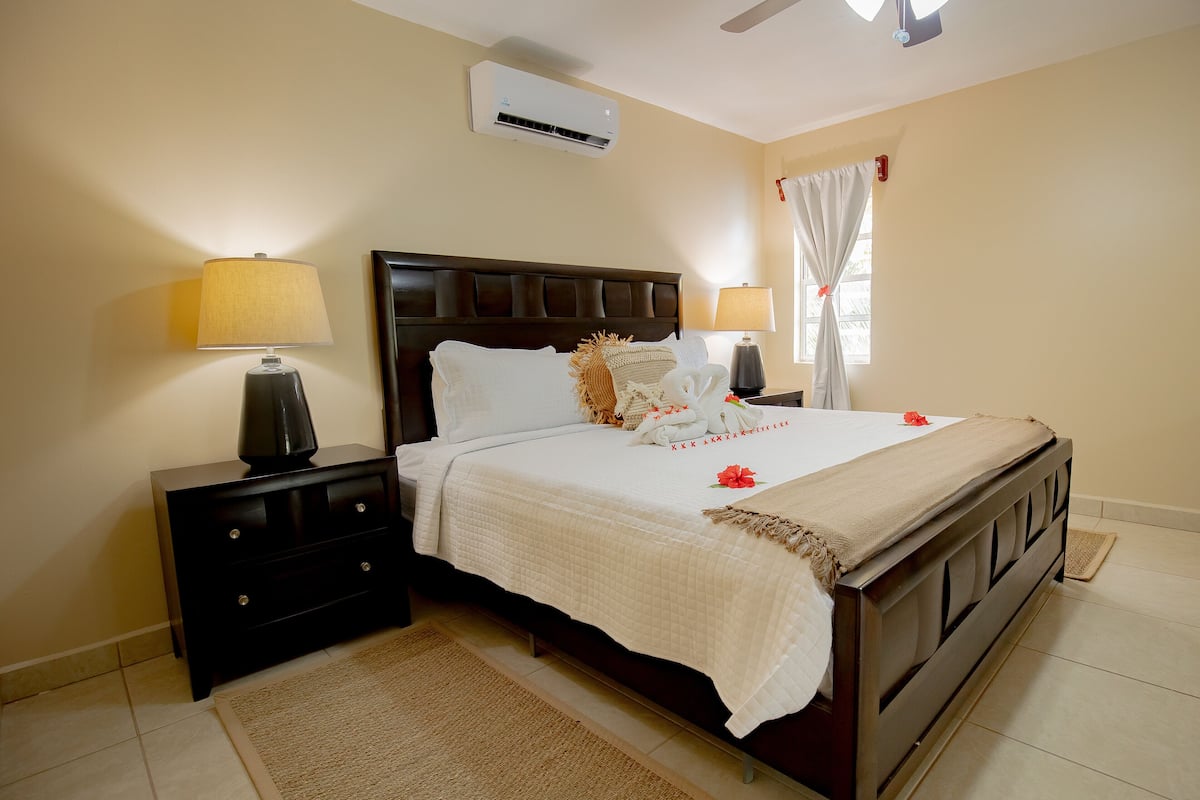Junior Suite | 1 bedroom, Egyptian cotton sheets, premium bedding, in-room safe