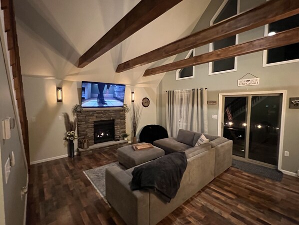 Smart TV, fireplace, video games