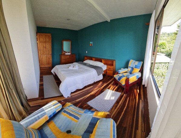 3 chambres, Wi-Fi gratuit, draps fournis