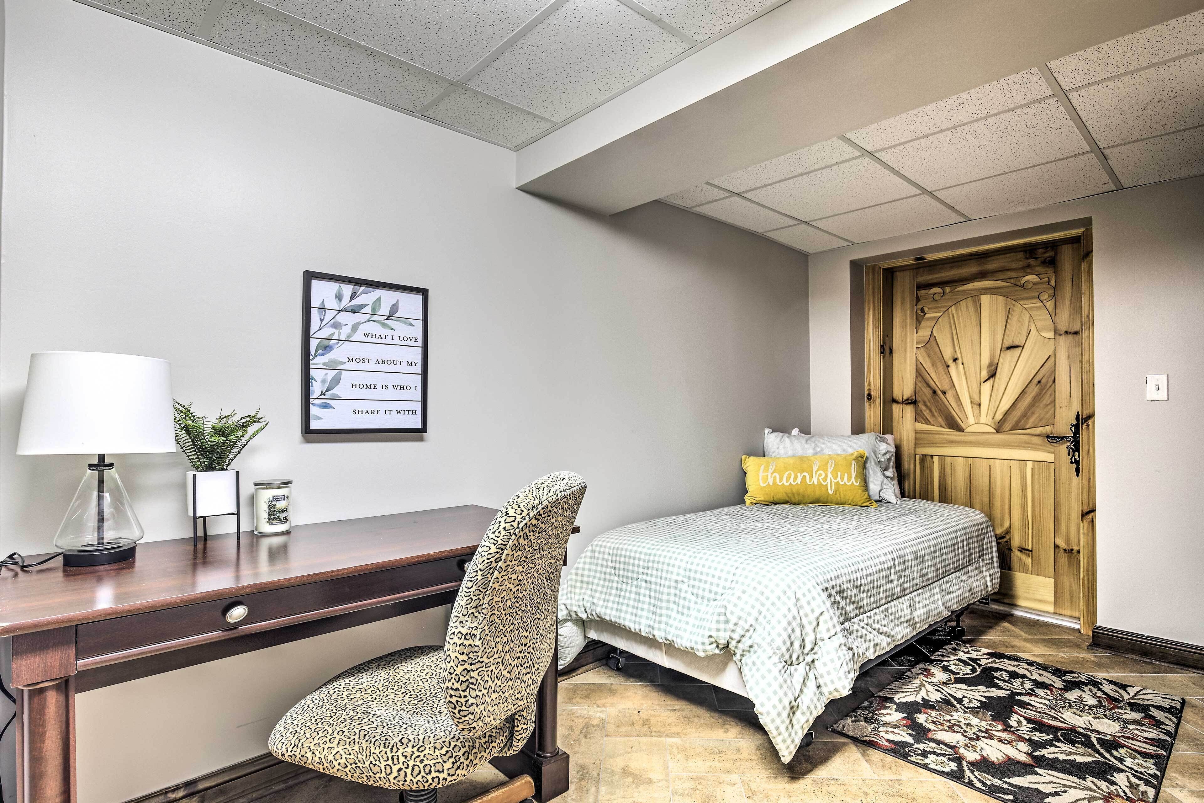 3 Schlafzimmer, Schreibtisch, Bügeleisen/Bügelbrett, Internetzugang