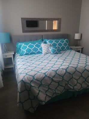3 bedrooms, iron/ironing board, travel cot, free WiFi