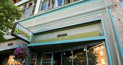 Theatre District Condo