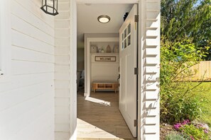 Property grounds - Ridge View Retreat with Mtn Views & Hot Tub (Port Angeles)