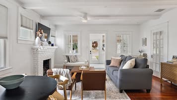 Smart TV, fireplace, books