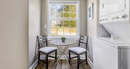 Humble Home on Harrison | Mins to USC | Sleeps 4