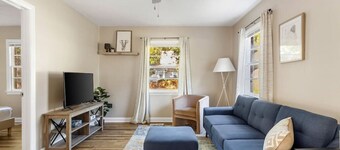 Humble Home on Harrison | Mins to USC | Sleeps 4