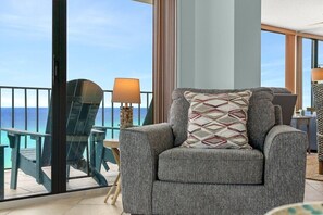 Smart TV - 3 bedroom Gulf Front Condo at Edgewater PCB (PANAMA CITY BEACH)