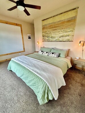 4 bedrooms, iron/ironing board, travel cot, free WiFi