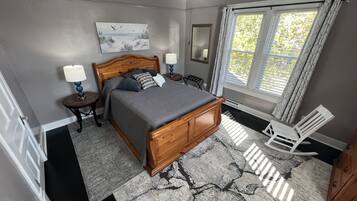 1 bedroom, in-room safe, desk, iron/ironing board