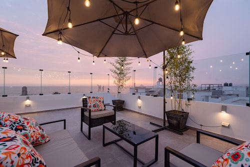 PREMIERE Incredible Dpt with Pool in Pulpos