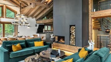 Casa, varias camas | Sala de estar