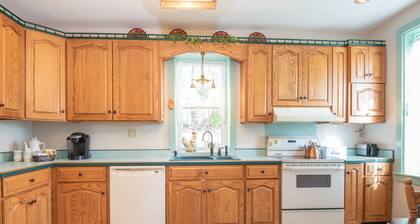 Cozy Cow | 4 Bed, 2 Bath