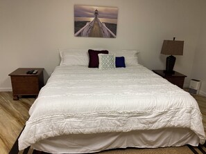 3 habitaciones, escritorio, wifi gratis y ropa de cama 