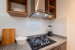 Fridge, microwave, oven, dishwasher