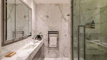 Shower, towels