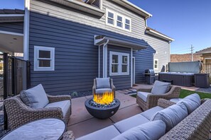 Terrace/patio - Brand New | 3 Beds | Mini Golf | Lazy River | RR (Washington)