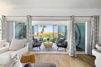 Oceanfront Condo:1st Floor, Steps to the Ocean