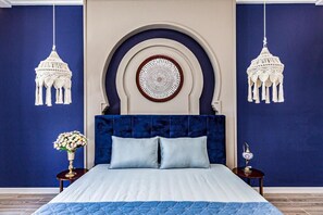 4 Schlafzimmer, Schreibtisch, BĂŒgeleisen/BĂŒgelbrett, kostenloses WLAN