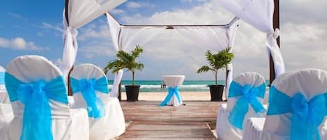 Outdoor banquet area