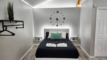 1 bedroom, iron/ironing board, free WiFi, bed sheets