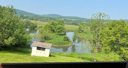 Winding River - Panoramic view of river valley, under 10 minutes to Dreams Park