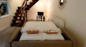 1 habitación, tabla de planchar con plancha, wifi gratis y ropa de cama 