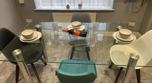 House | Dining