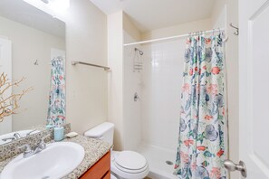 Free toiletries, hair dryer, towels