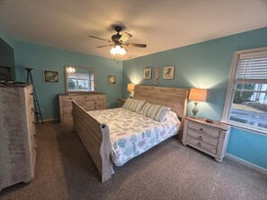 3 chambres, fer et planche à repasser, accès au Wi-Fi (inclus)