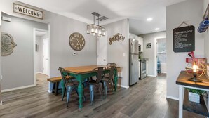 Condo, nhiều giường, ban công, quang cảnh núi (Branson Overlook) | Khu ăn uống