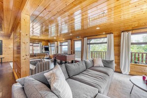 House (Multiple Bedrooms) | Interior