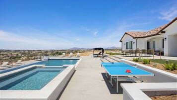 Villa (5 Bedrooms) | Interior